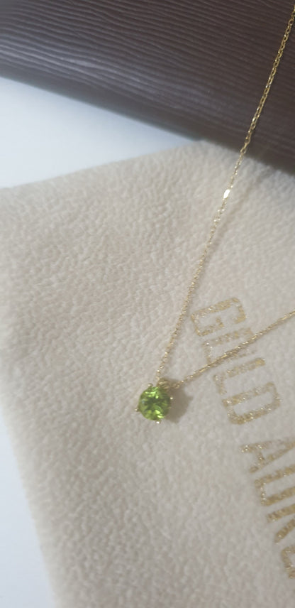 18k Gold pendant August Birthstone Necklace, Peridot Green Pendant, 18K Gold, Wife Gift, Personalized Round Necklace, Bridesmaid, Mom Gift