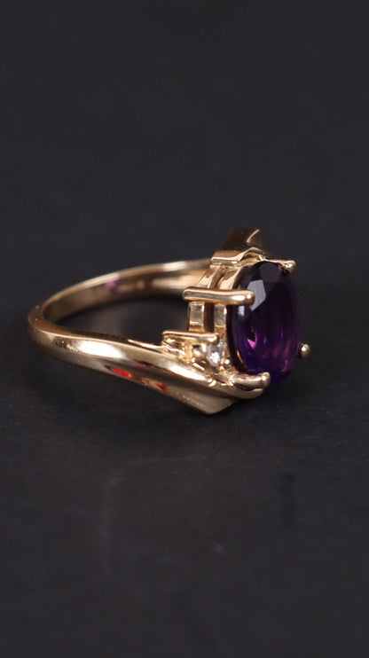 Vintage 14k Gold Ring Purple Amythest Birthstone, Natural diamond, Real Solid Yellow Gold, Perfect Gift for Mother's Day, Gift for her
