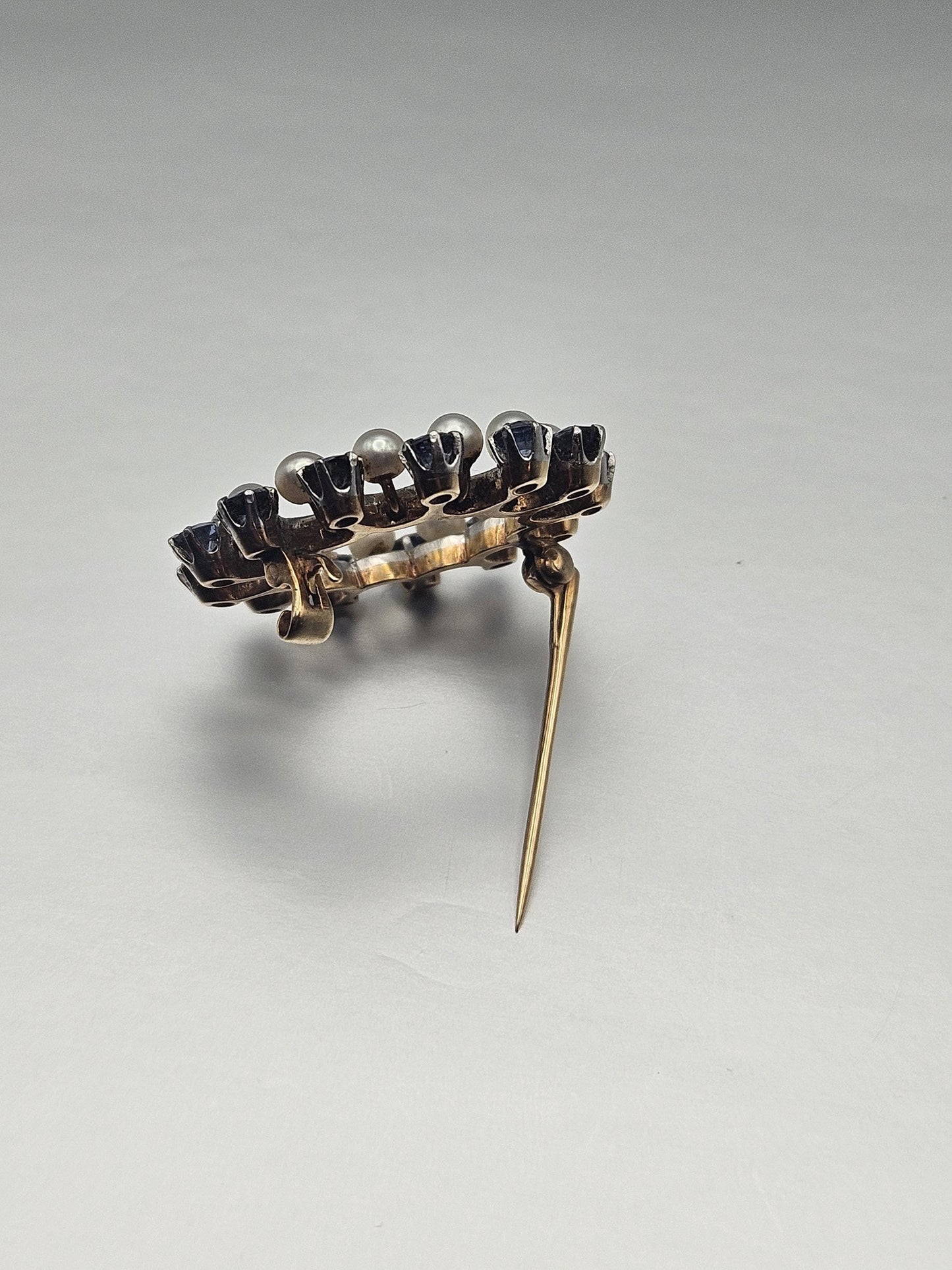 14k Gold Pin Brooch Vintage Sapphire Pearl Round Pin, Yellow Gold and White Platinum Brooch, Charm Brooch Vtg, Gift for her