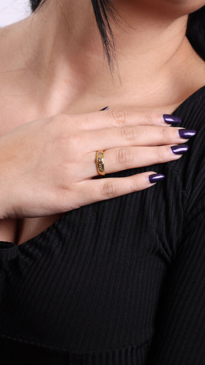 Gold Ring, 18K Gold Solitaire Ring, Engagement Ring, Minimalist Gold Ring, Round Brilliant Diamond Ring, Solid Gold Ring, Promise Ring