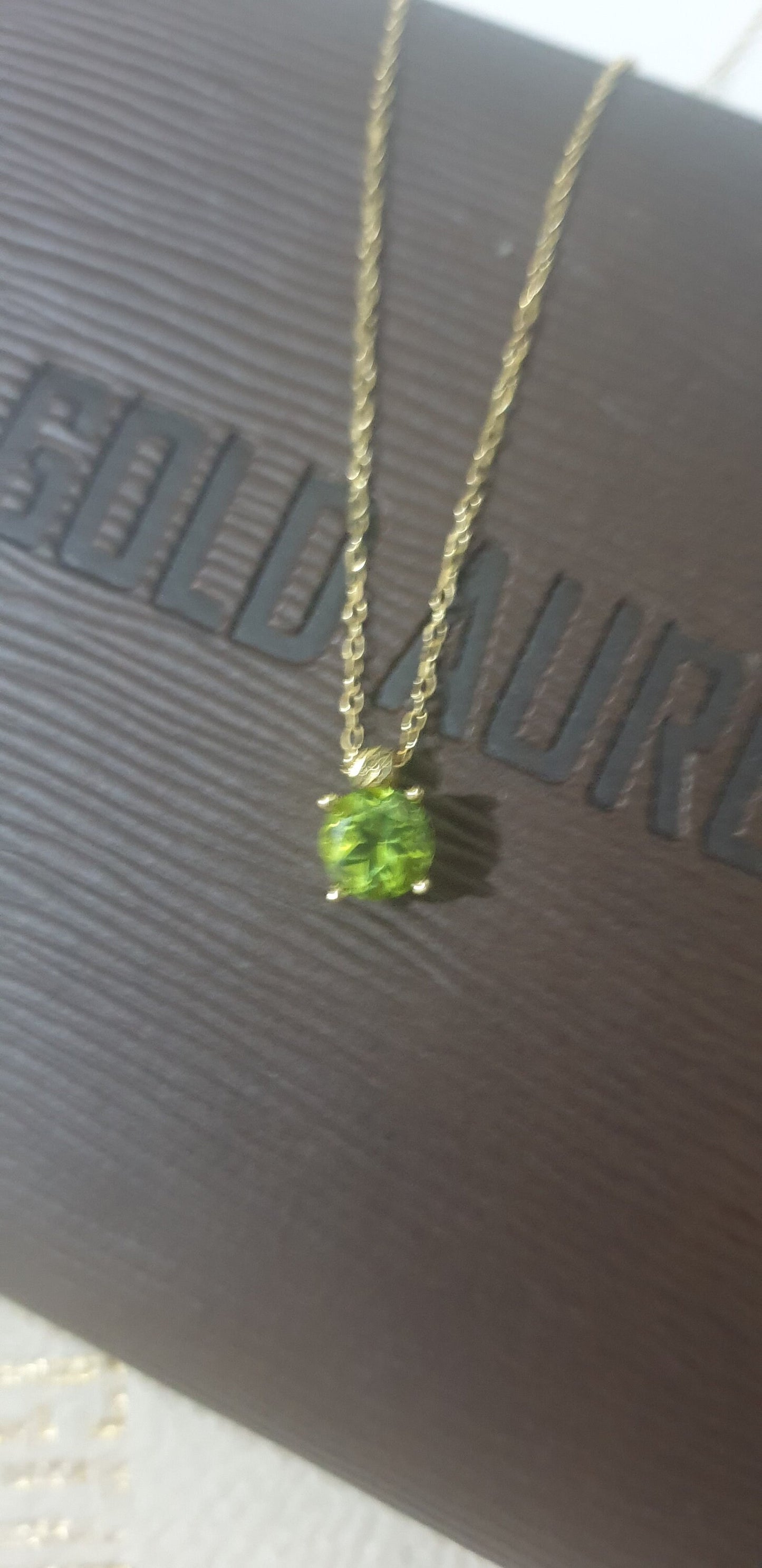 18k Gold pendant August Birthstone Necklace, Peridot Green Pendant, 18K Gold, Wife Gift, Personalized Round Necklace, Bridesmaid, Mom Gift