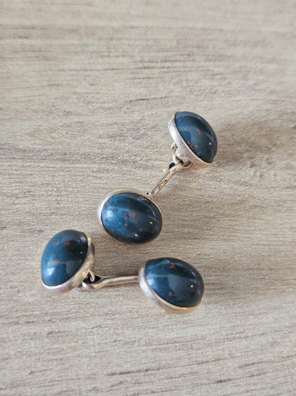 Elegant Vintage Cufflinks in 14K Gold – Green Gemstone with Red Accents, Classic Men's Style, gift for him