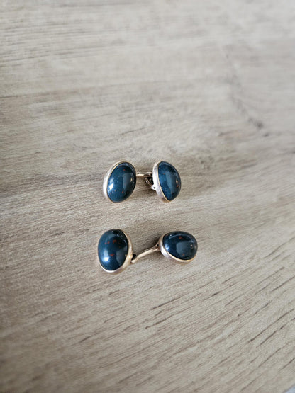 Elegant Vintage Cufflinks in 14K Gold – Green Gemstone with Red Accents, Classic Men's Style, gift for him