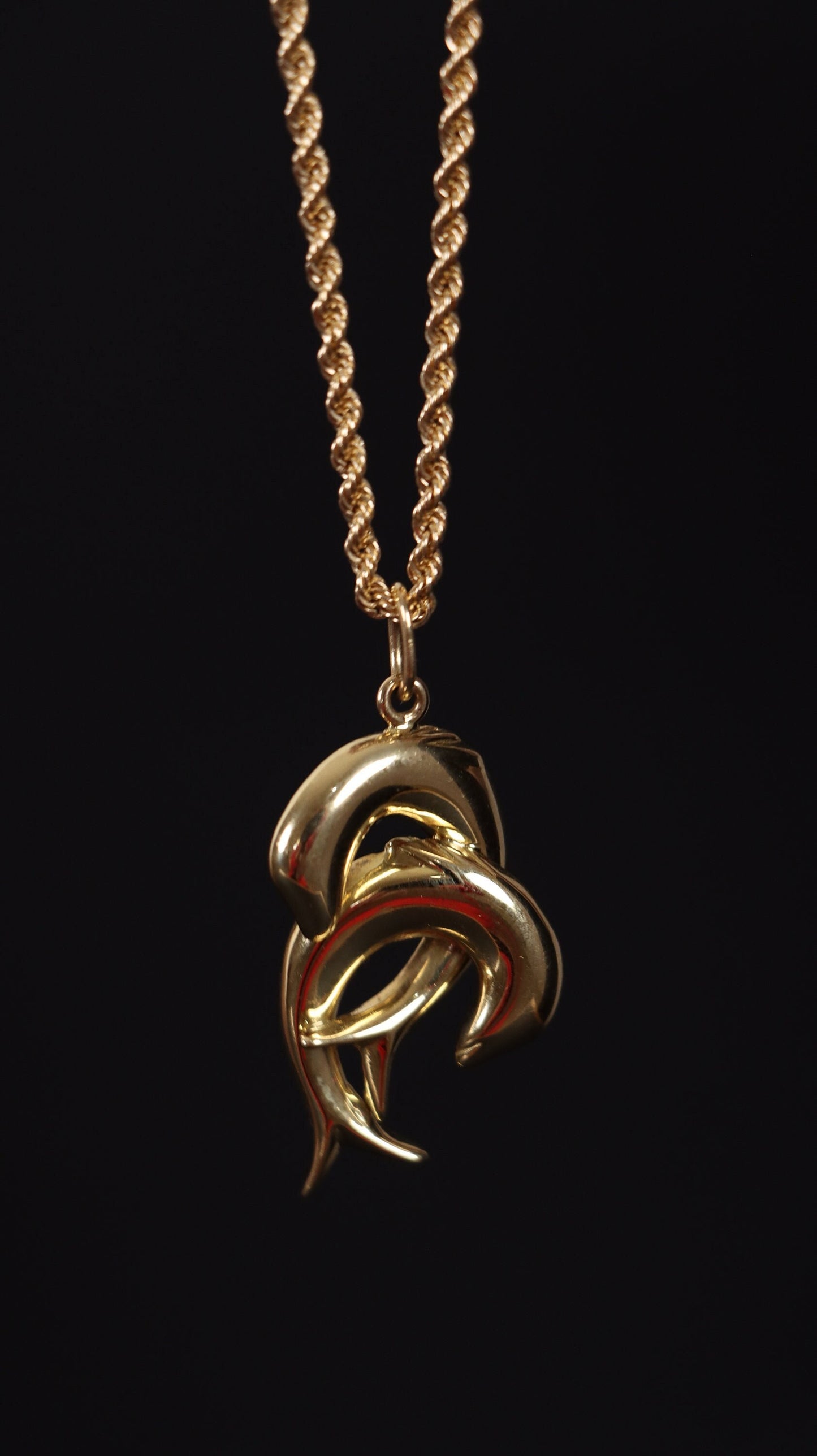 18k Gold Pendant Dolphins, 18k Gold Dolphin Pendant, Gold Pendant Charm, Handmade Jewelry, Solid Gold Pendant, Beach Jewelry, Dolphin Gift