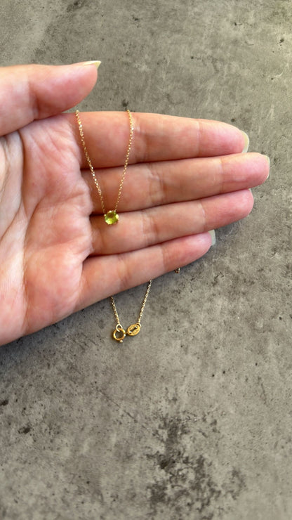 18k Gold pendant August Birthstone Necklace, Peridot Green Pendant, 18K Gold, Wife Gift, Personalized Round Necklace, Bridesmaid, Mom Gift